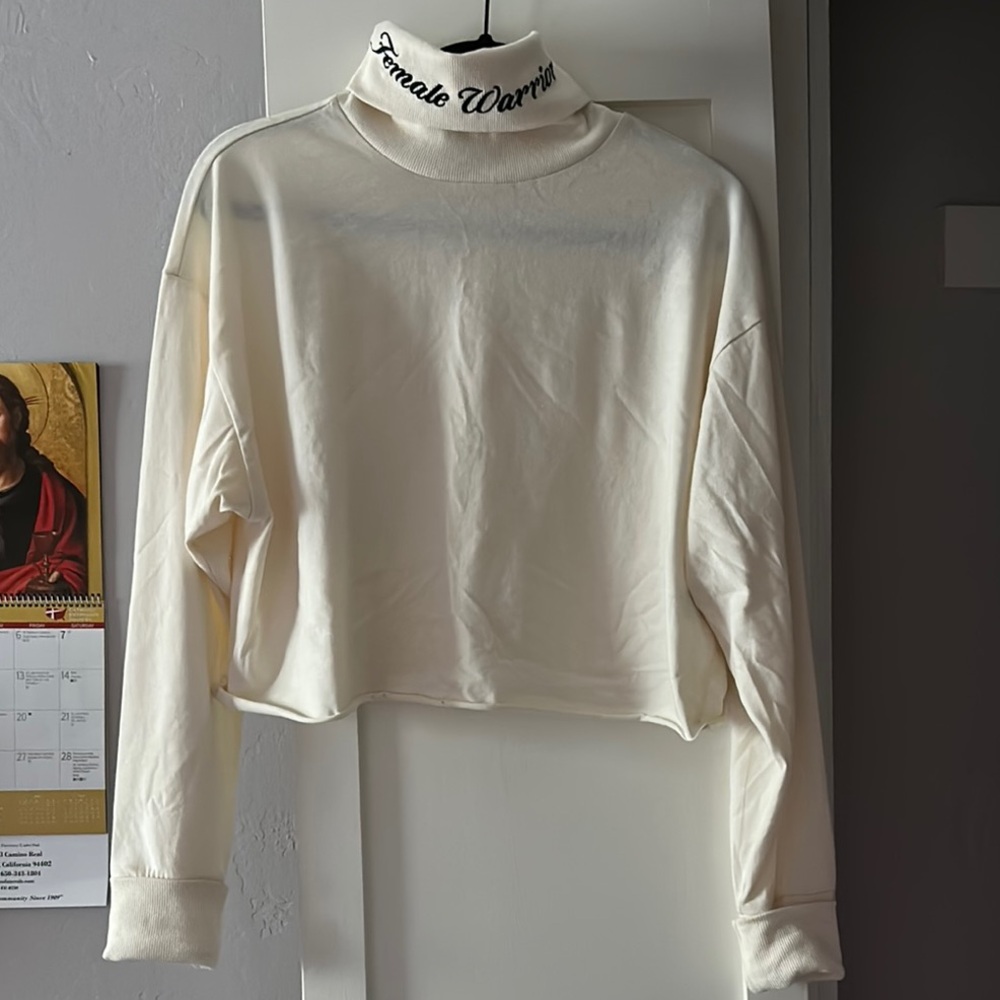 Forever 21 Cream Turtleneck Sweatshirt